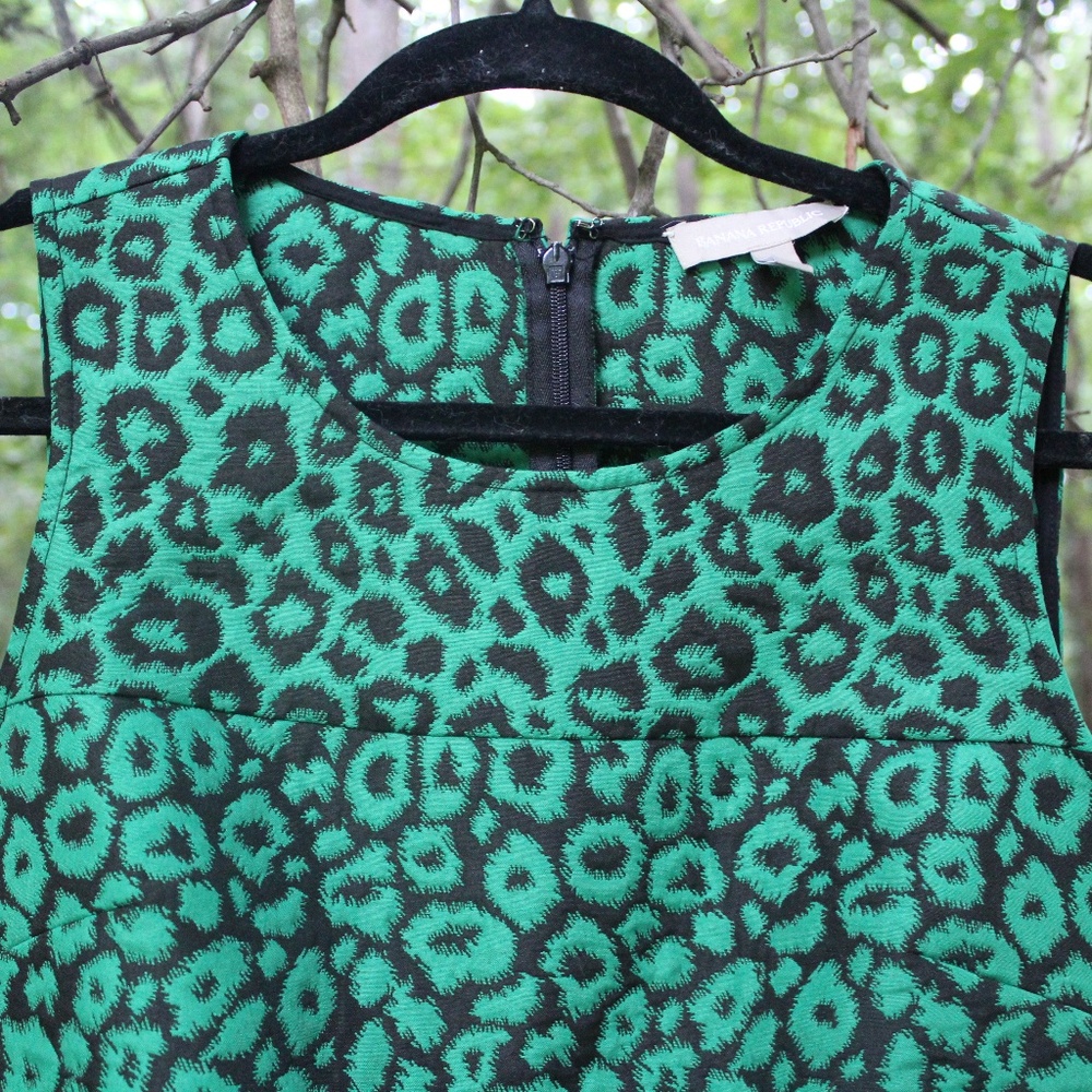 Emerald Green Banana Republic Top